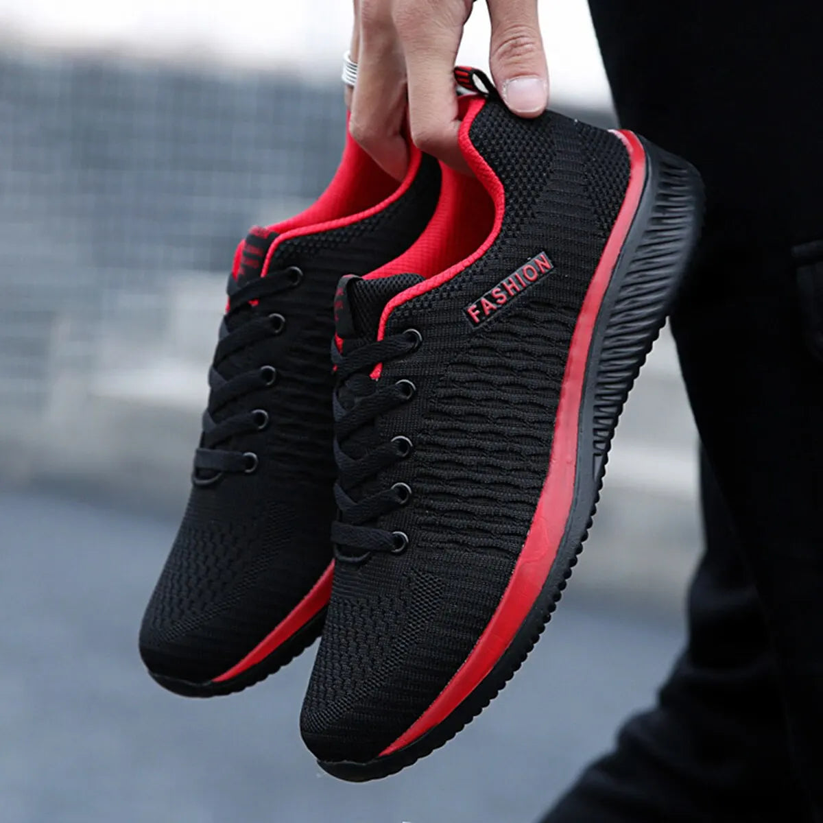 comfortable walking sneakers