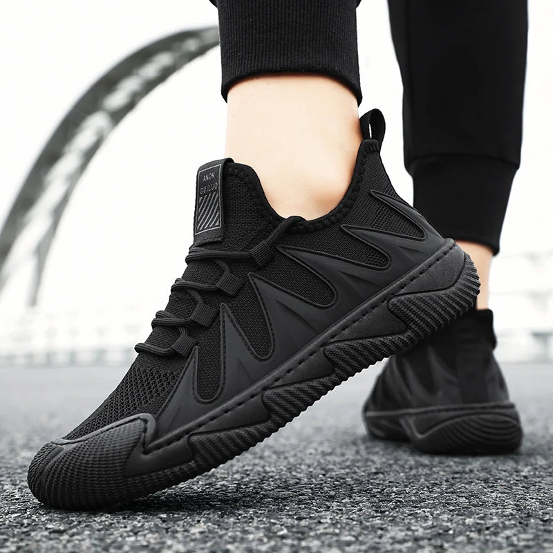 lightweight men's sports shoes